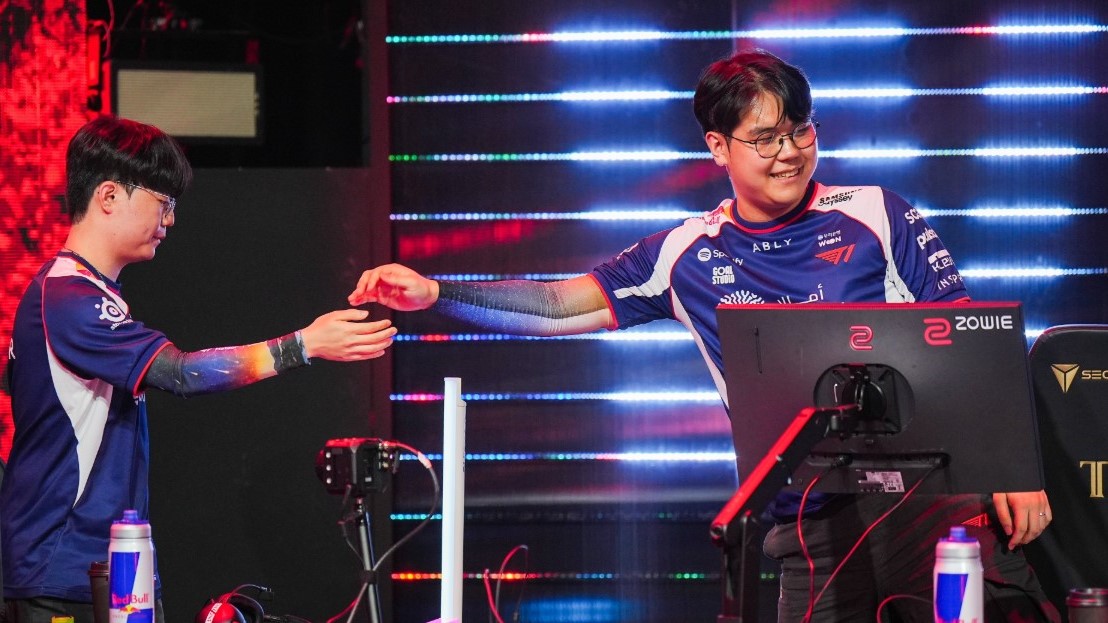 T1 Sweeps Kiwoom DRX 2-0 as Meteor-BuZz Entry Duo Overwhelms Both Lotus and Breeze